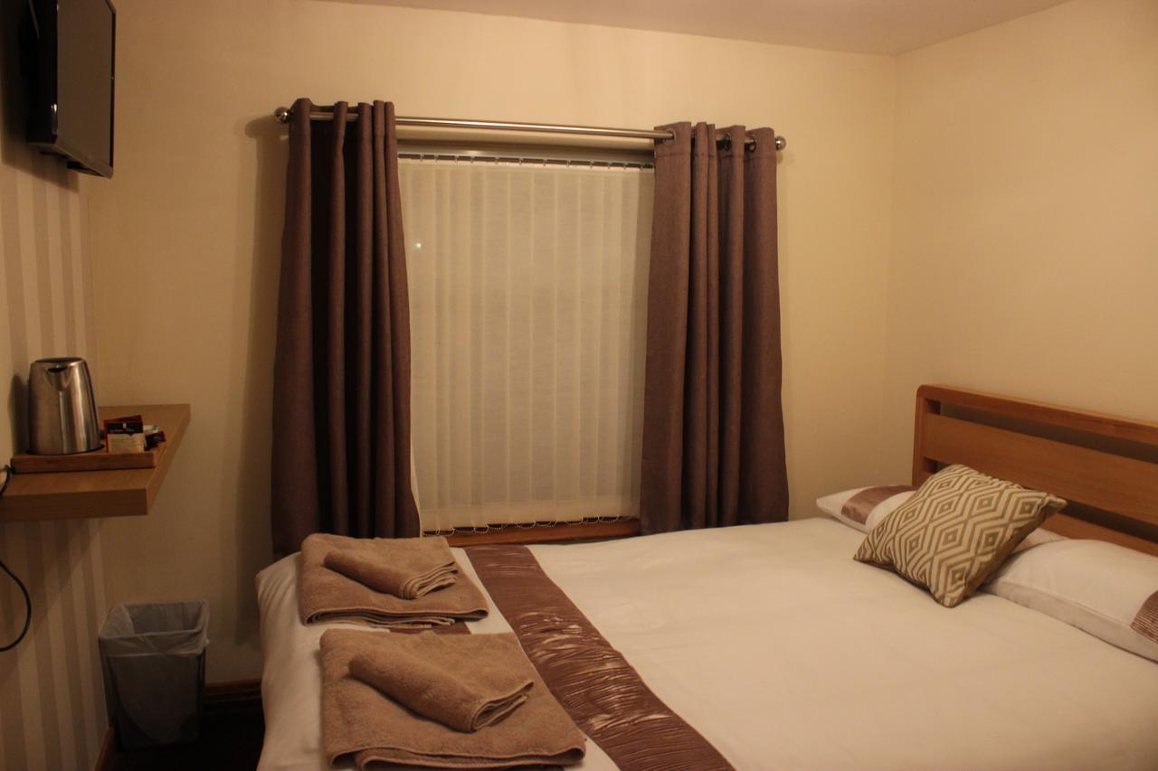 The New Lodge Pontardawe Eksteriør bilde
