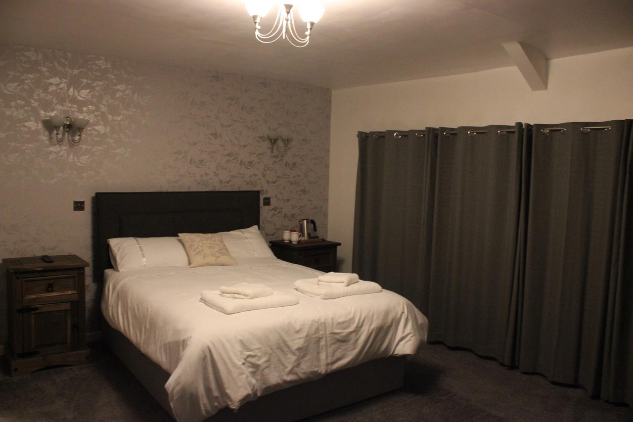The New Lodge Pontardawe Eksteriør bilde