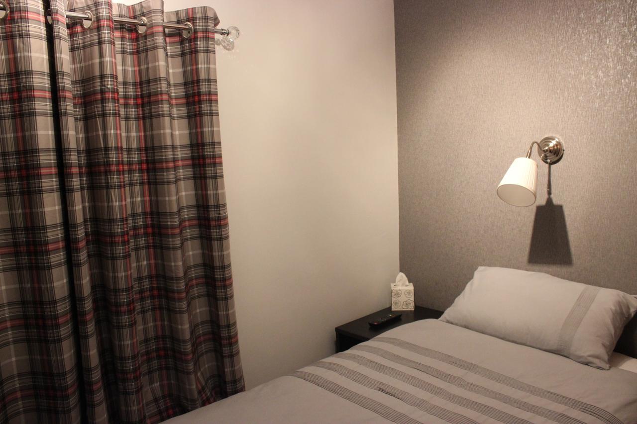 The New Lodge Pontardawe Eksteriør bilde